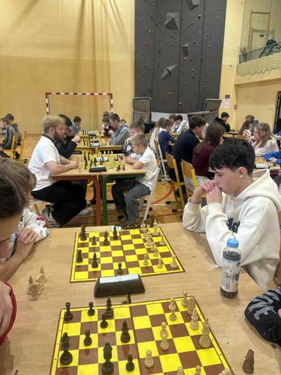 0f8c3b72-3d80-4a13-9764-504780d13c9f.jfif