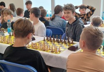 Szkolny Turniej Szachowy