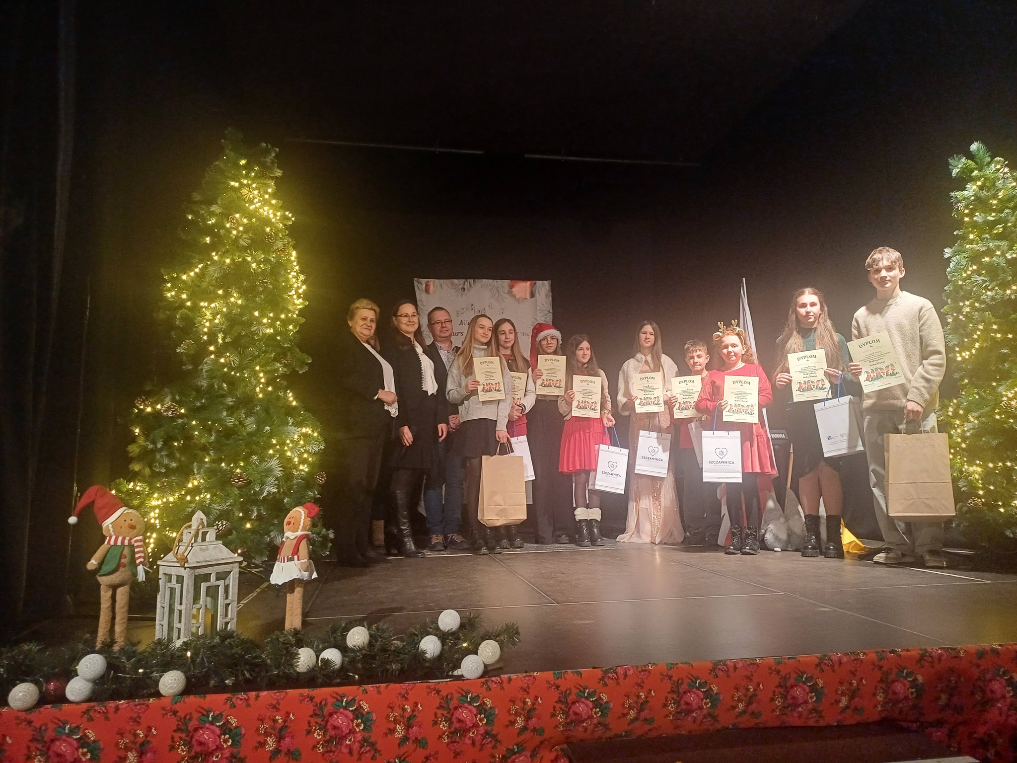 12. Edycja Międzyszkolnego Konkursu Piosenki Świątecznej Obcojęzycznej