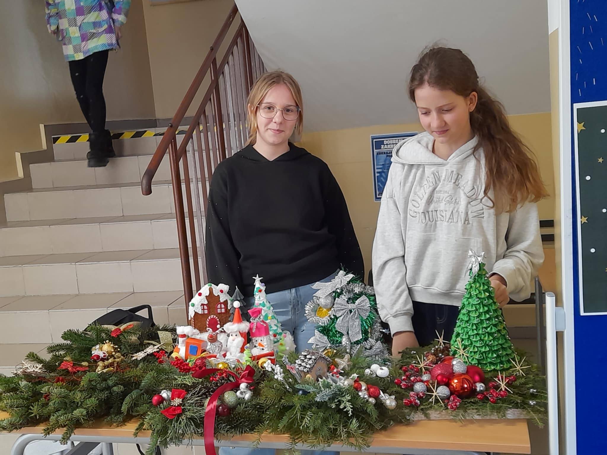 Kiermasz bożonarodzeniowy